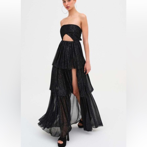 😍NWT For Love & Lemons Black Maxi ruffle strapless gown dress 😍❤️‍🔥New Years Eve - Picture 3 of 11